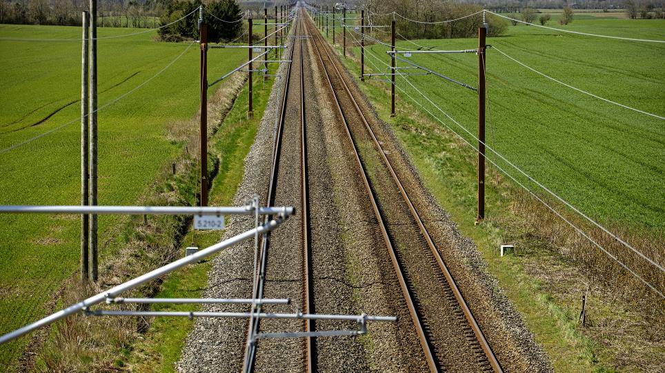 Elektrificeret jernbane