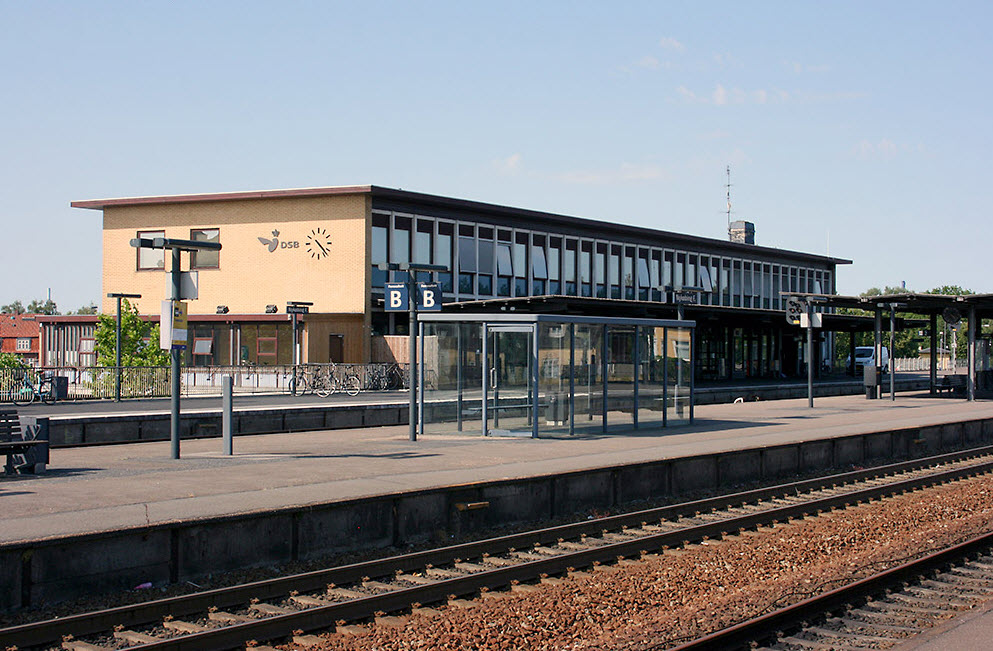 Nykøbing Falster Station